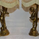 Table lamps with love in golden regulation