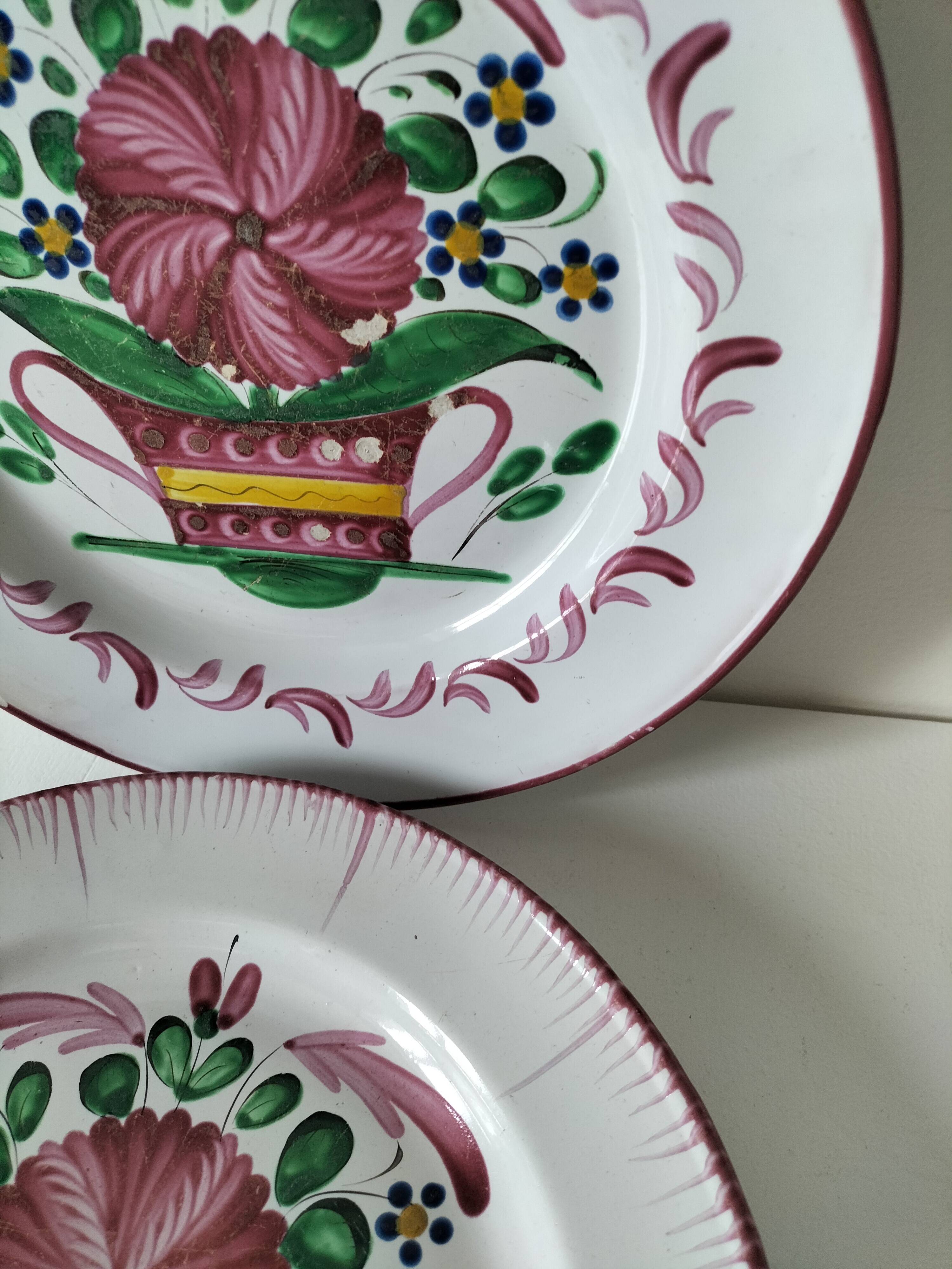 Pair of hand-painted antique plates – Rustic-chic floral decor
