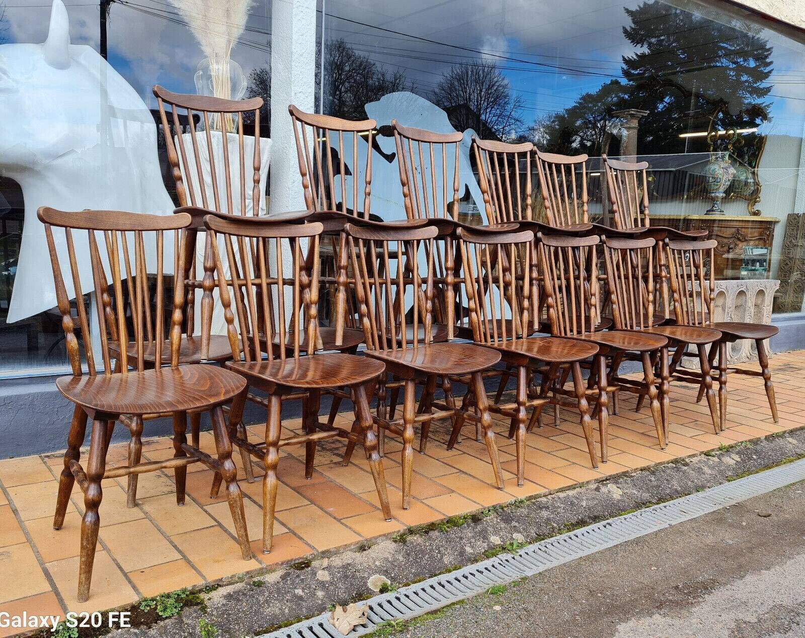 Baumann Tacoma model / series of 12 western chairs: Nordic-inspired design