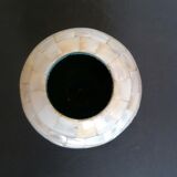 Vase boule en nacre véritable