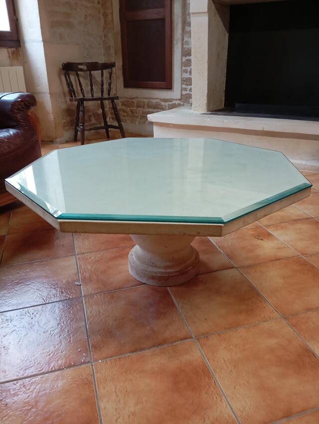 Table basse de forme octogonale en pierre naturelle et verre année 80/90