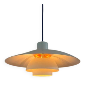 Lampe design danoise - louis poulsen