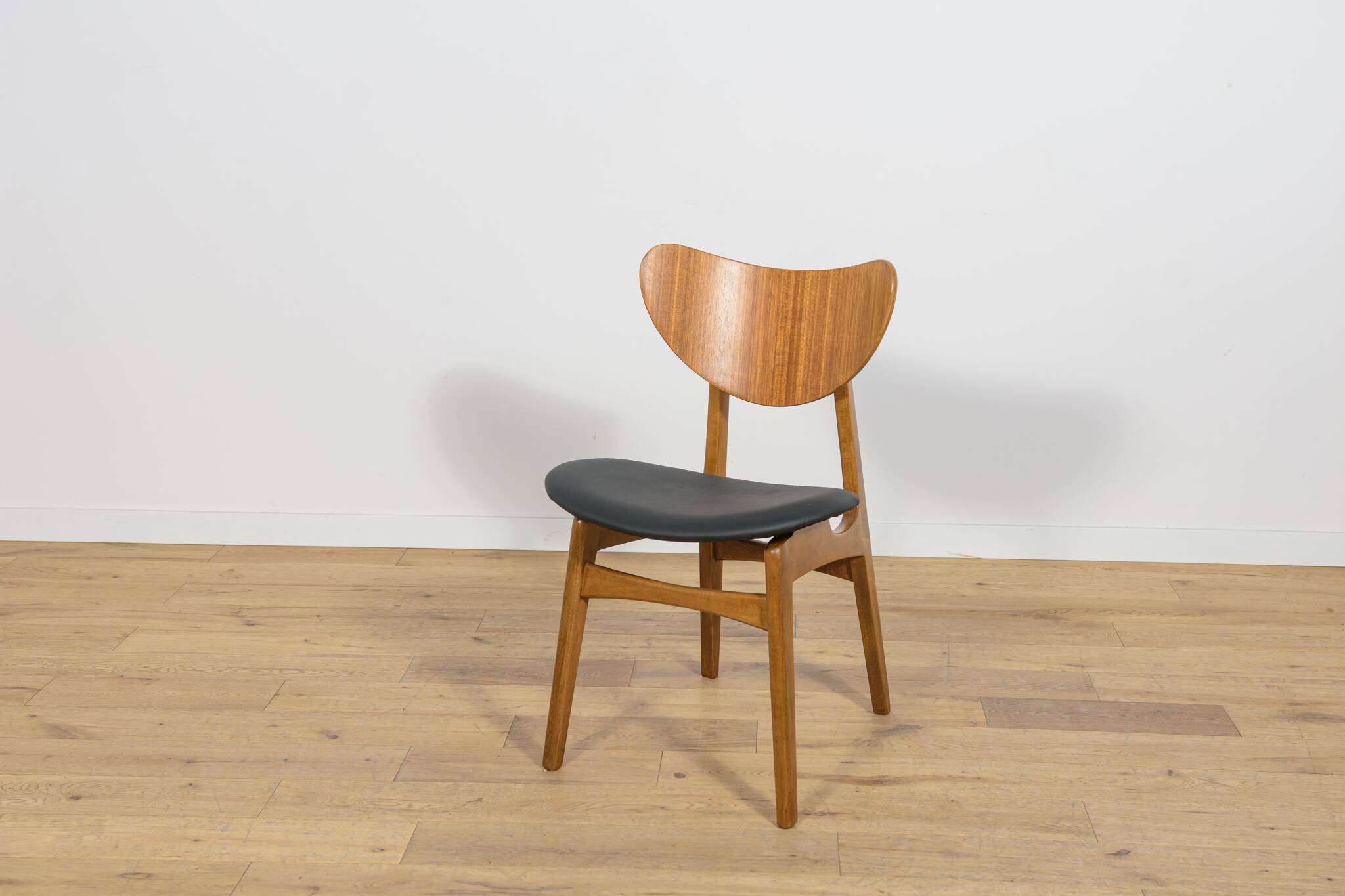 Mid-Century Librenza Dining Chairs from G-Plan, 1950s, United Knigdom .