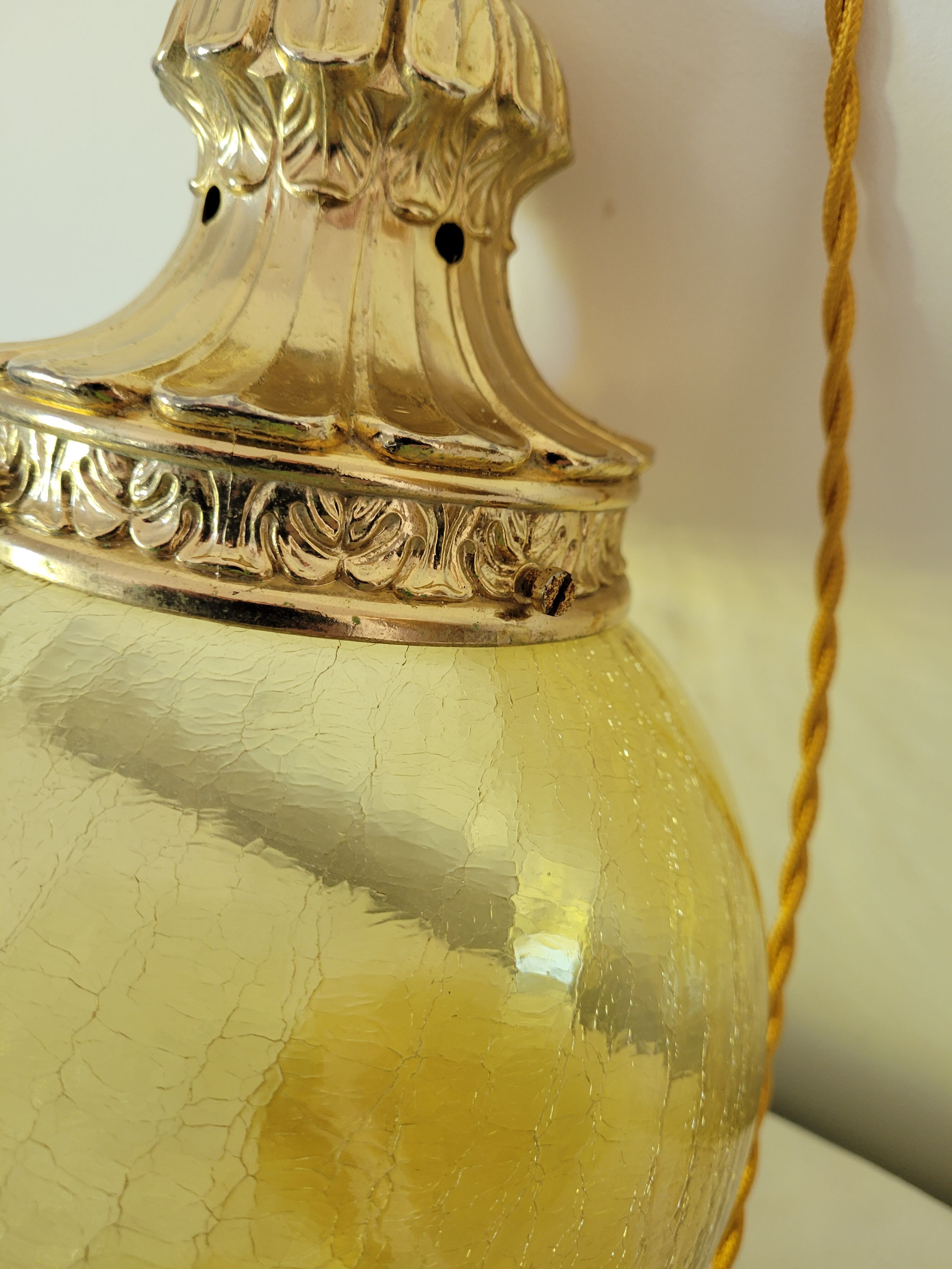 Venetian glass suspension