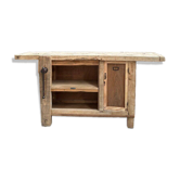 Joiner's workbench from the early 20th century.