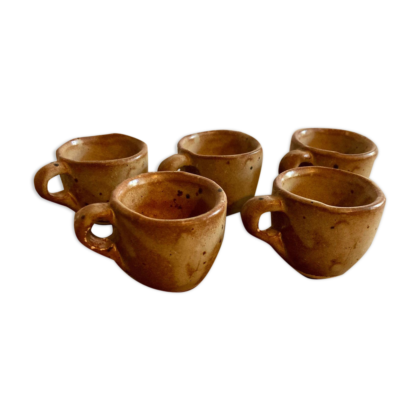 Lot of 5 cups sandstone