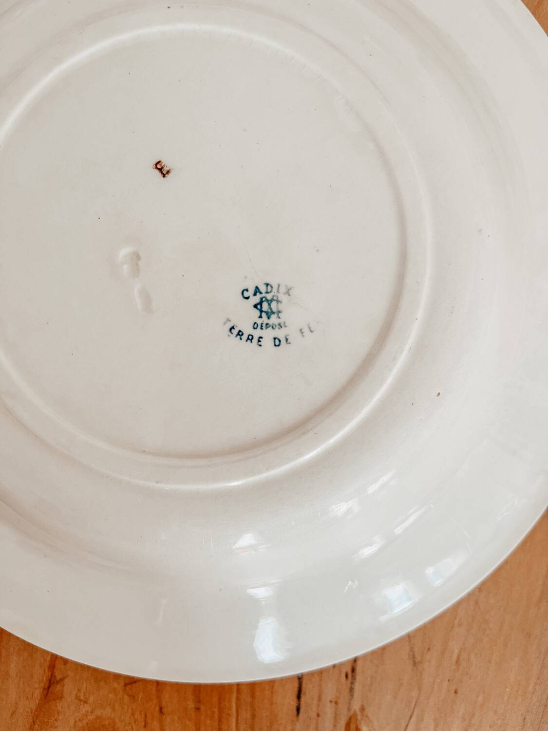 Iron earth soup plate