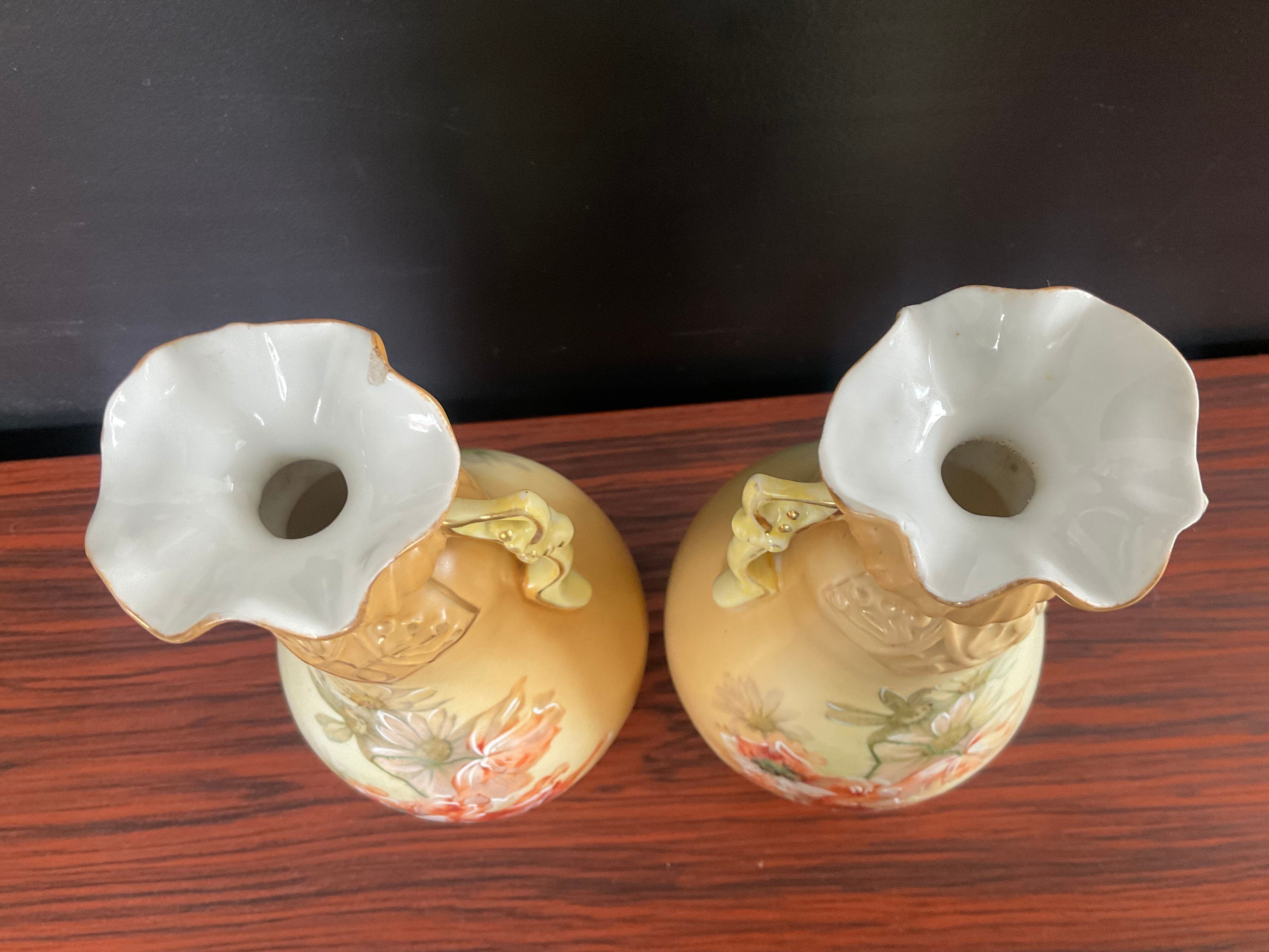 Pair of Art Nouveau vases by Robert Hanke in porcelain.