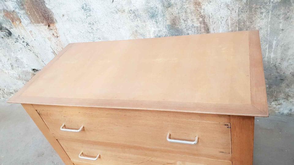 Vintage chest of drawers