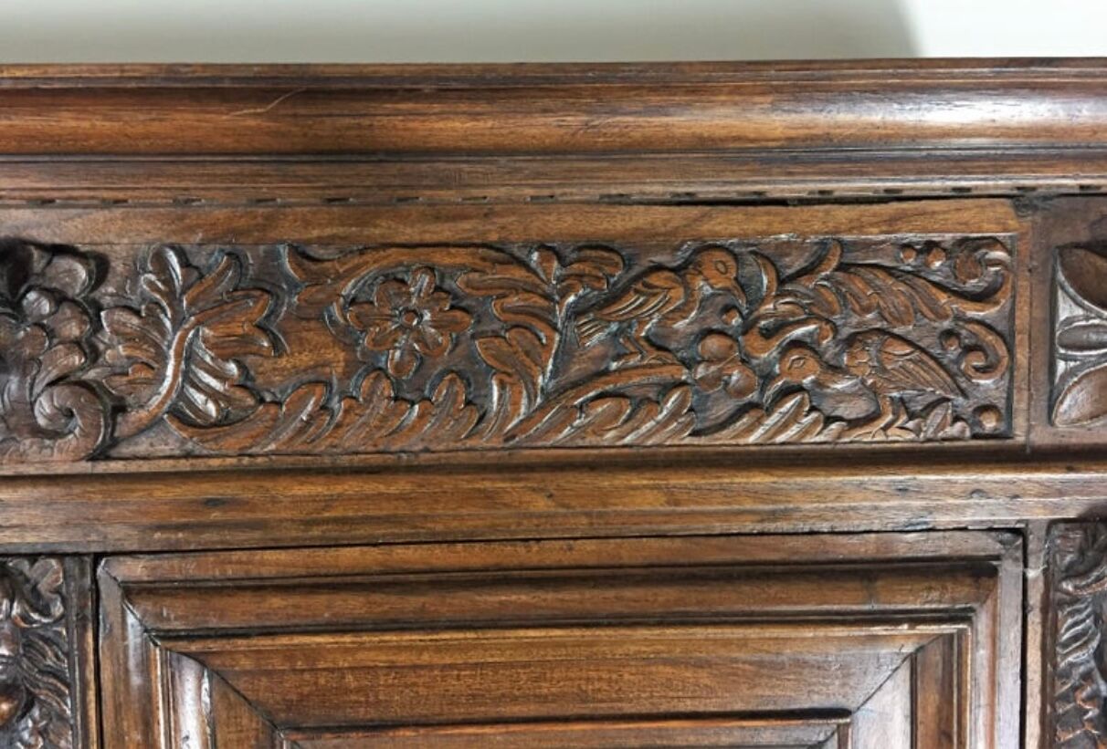Double body sideboard, Walnut, Renaissance period, Circa 1600