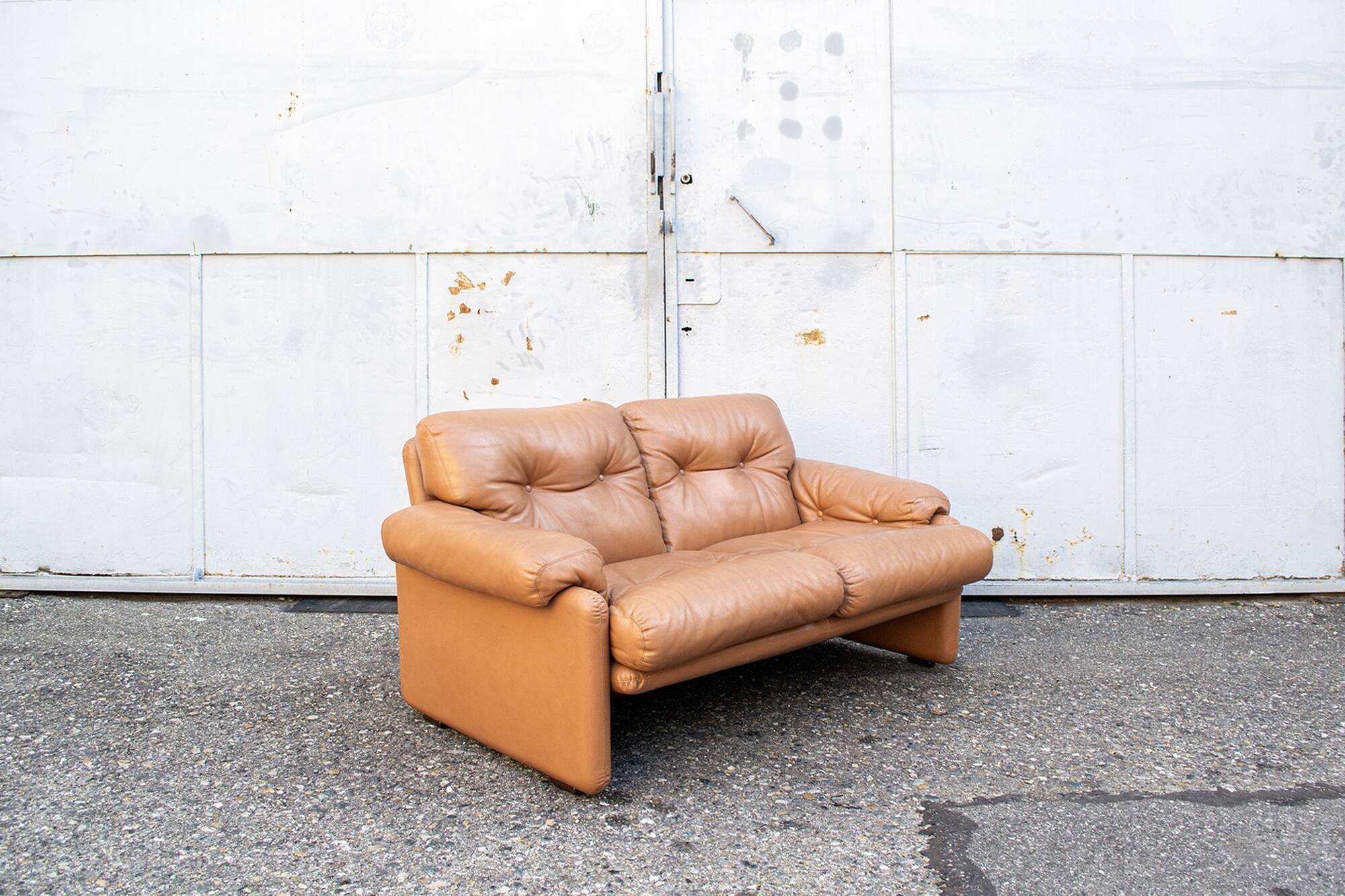 Divano Coronado di Tobia & Afra Scarpa per B&B Italia 1966