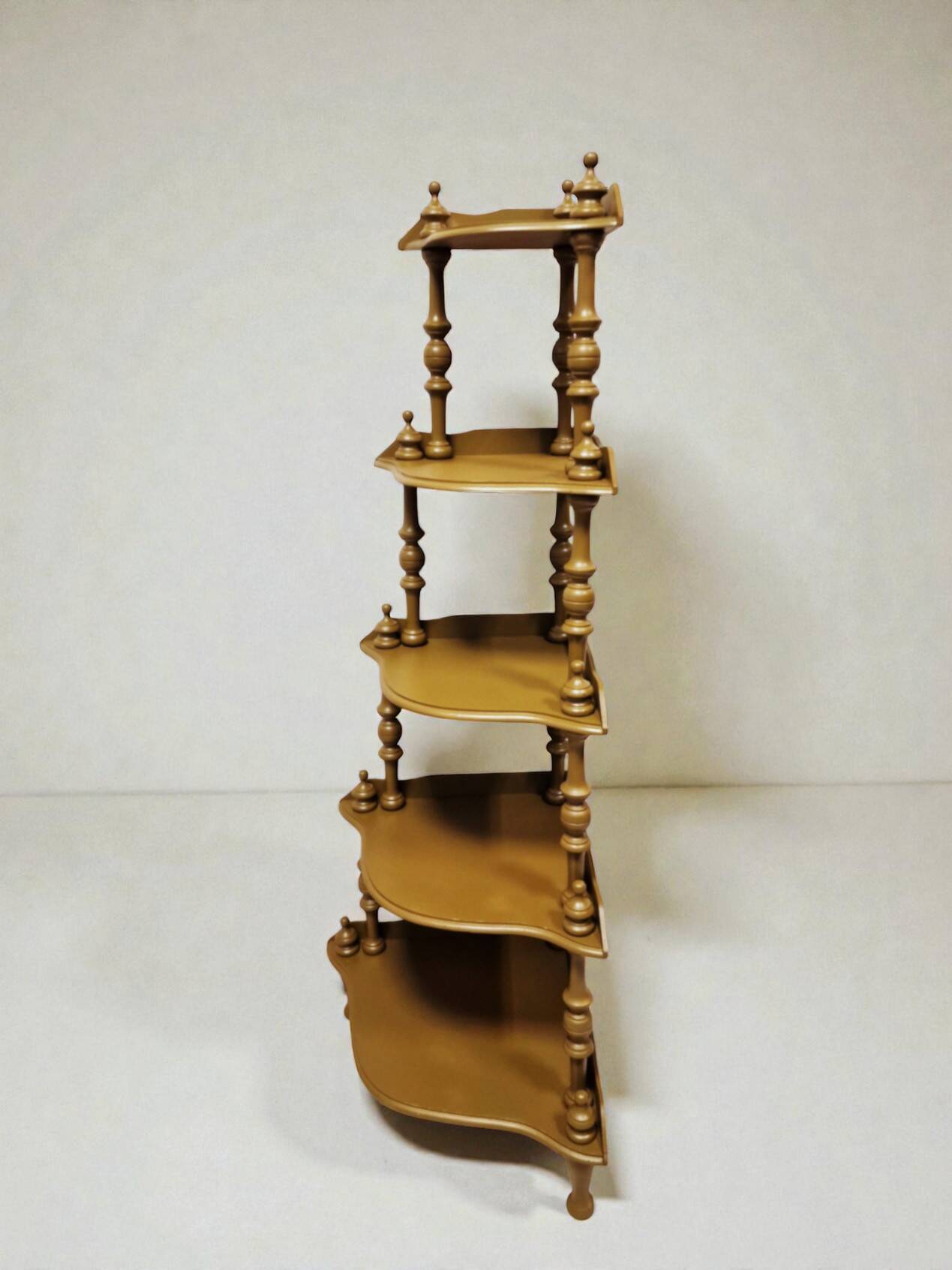 Large corner shelf in turned wood, Napoleon III style.
