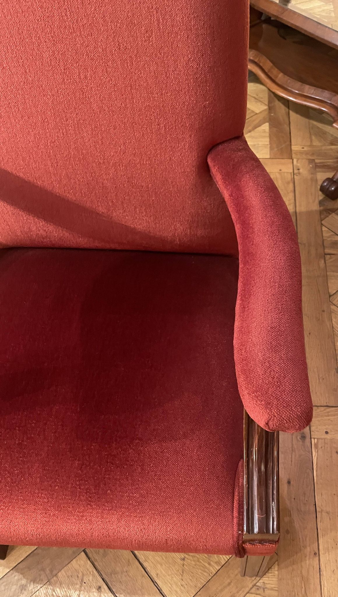 fauteuil de bureau en acajou et velours rouge