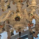 Large 19th century chandelier in Italian Capodimonte porcelain, floral decoration