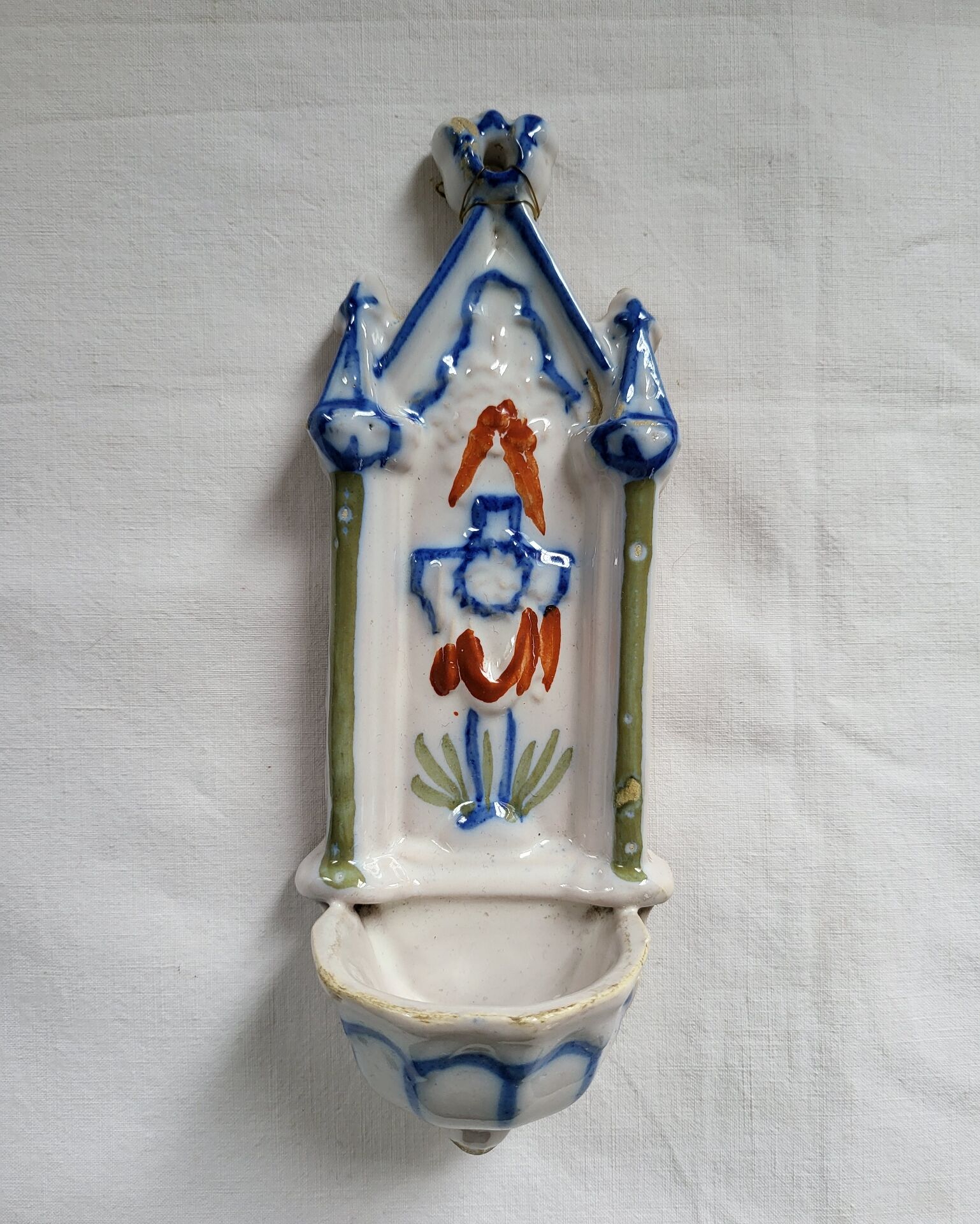 Ancient Font in Faience from Martres Tolosane