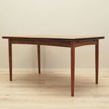 Table en palissandre, design danois, années 1970, production : Danemark