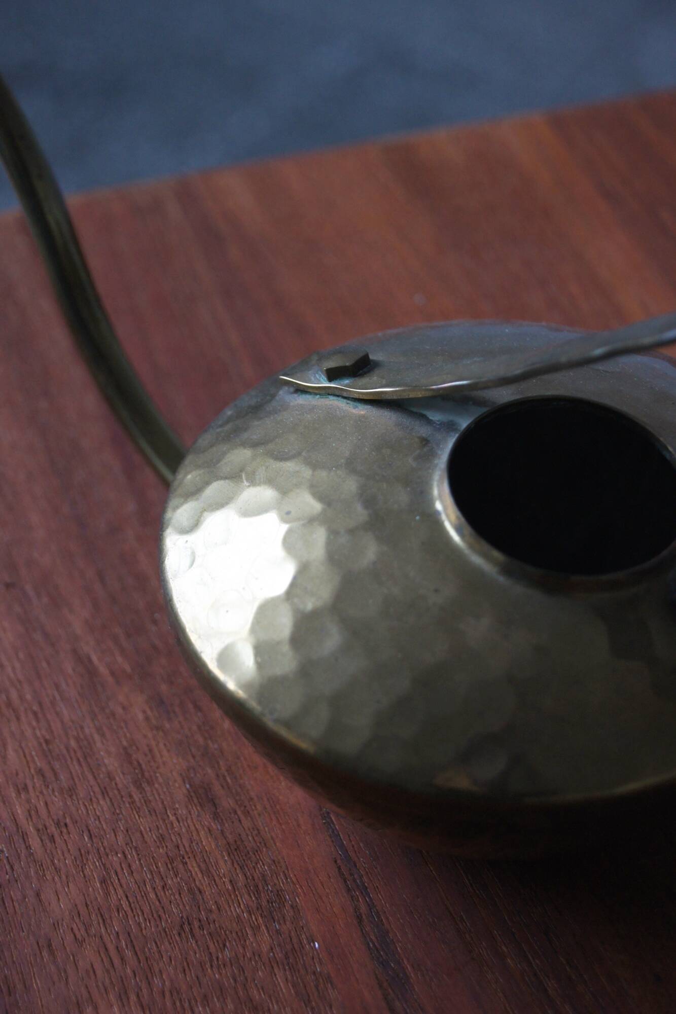 Arrosoir en laiton par VEB Kunstschmiede Neuruppin, Allemagne, 1960s