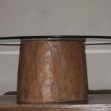 Table basse en souche d'arbre antique sculptée avec plateau en verre circulaire
