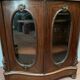 Vitrine galbée Louis Philippe en acajou XIX siècle