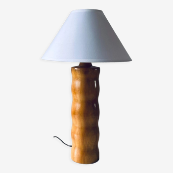 Lampe ancienne en bois