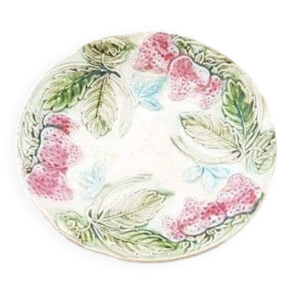 Assiette en barbotine, début XXème
