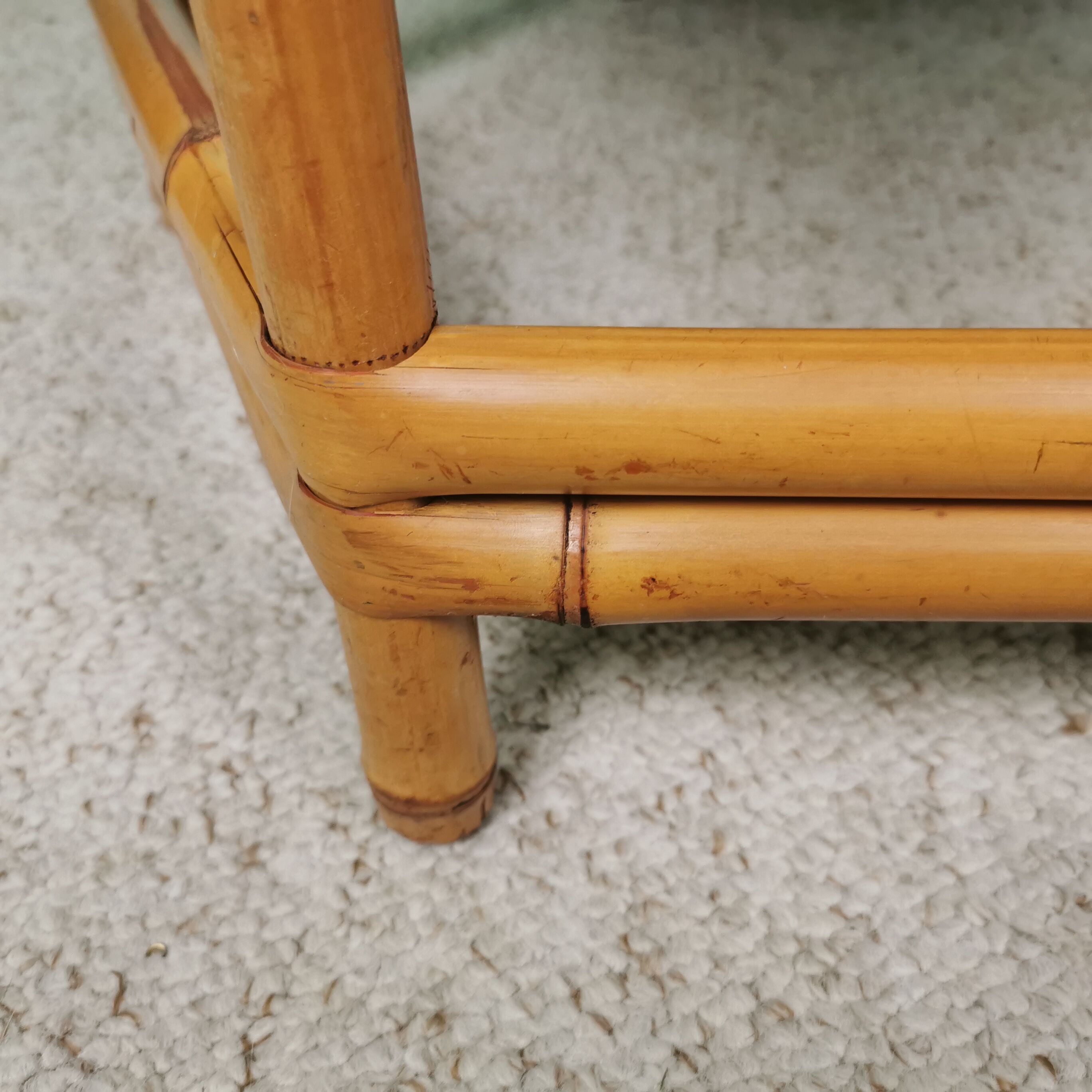 Set of 2 bamboo coffee tables