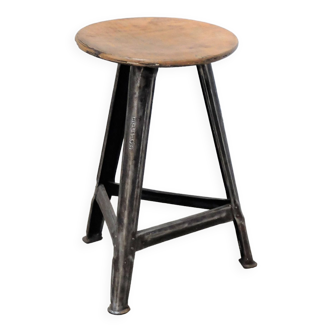 Bauhaus workshop stool