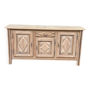 buffet enfilade pointe - brutaliste