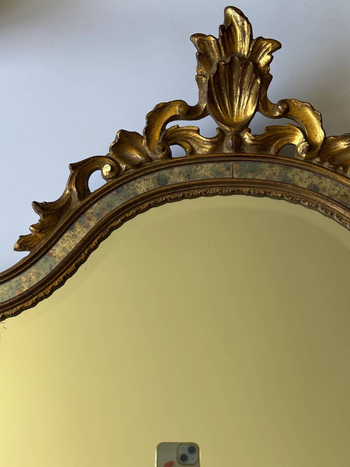 Miroir doré style Louis XV