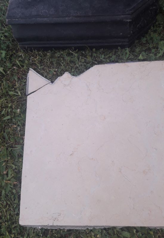 Fireplace XIX ° marble louis XV style with narrowed and floor slabs