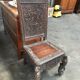 Chaise indienne en bois sculpté