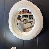 Round mirror
