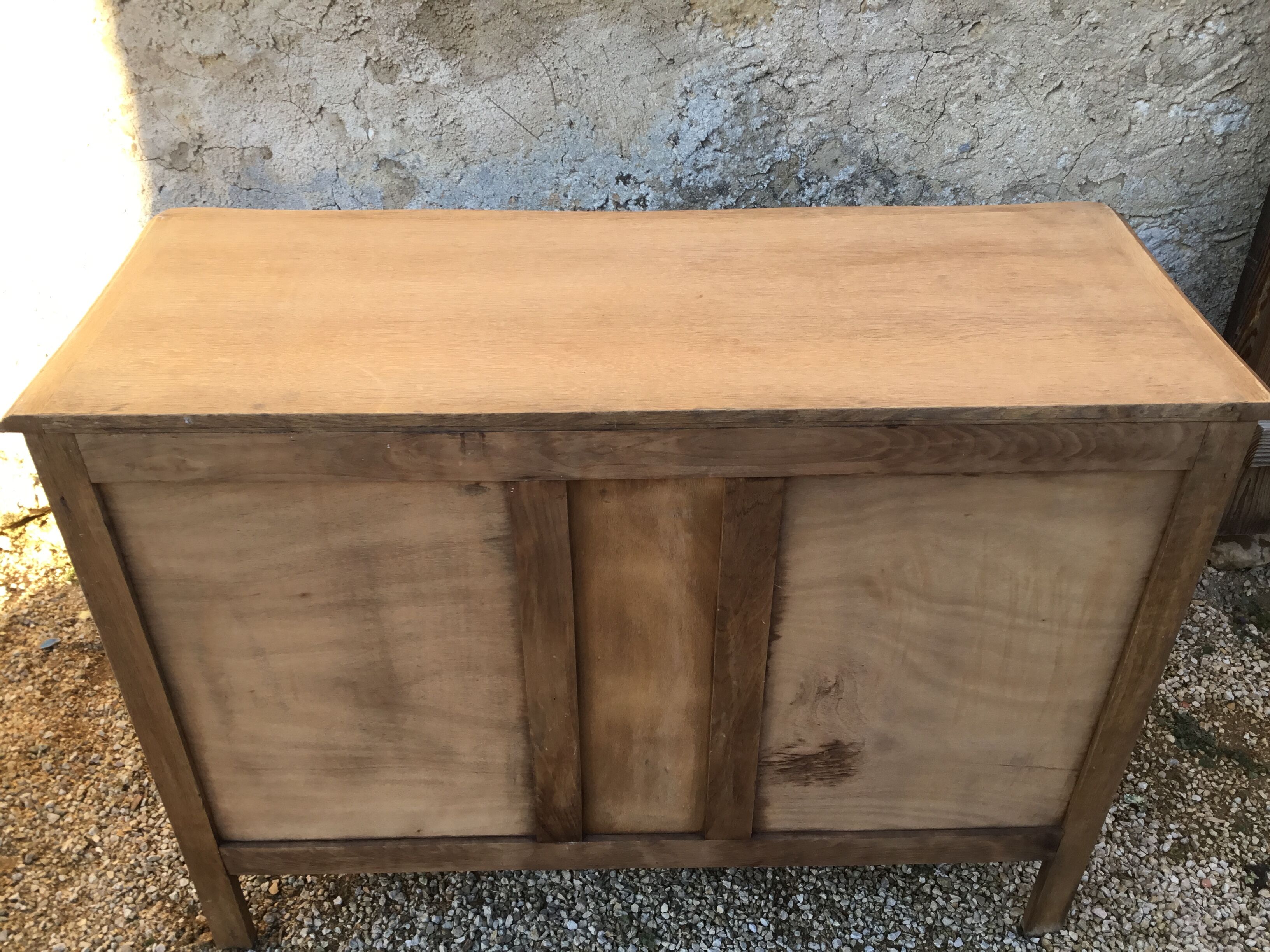 Louis XV style chest of drawers in stripped oak