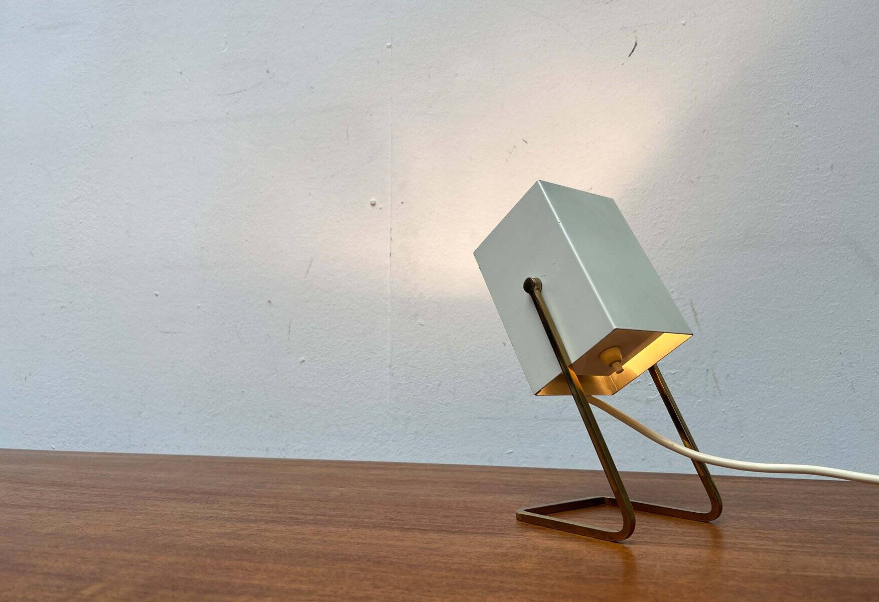 Modern mid-century German cube table lamp by Kaiser Leuchten, 1960s.