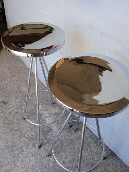 Pair 2 high bar stools all chrome
