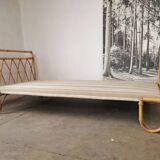 Rattan bed