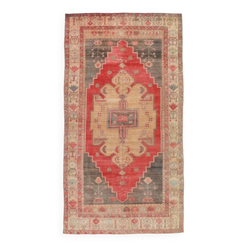 5x9 Classic & Bordered Red Vintage Rug, 146x267Cm