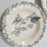 8 Saint Amand des Eaux soup plates