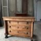 Commode en merisier de style retour d’Égypte vers 1800