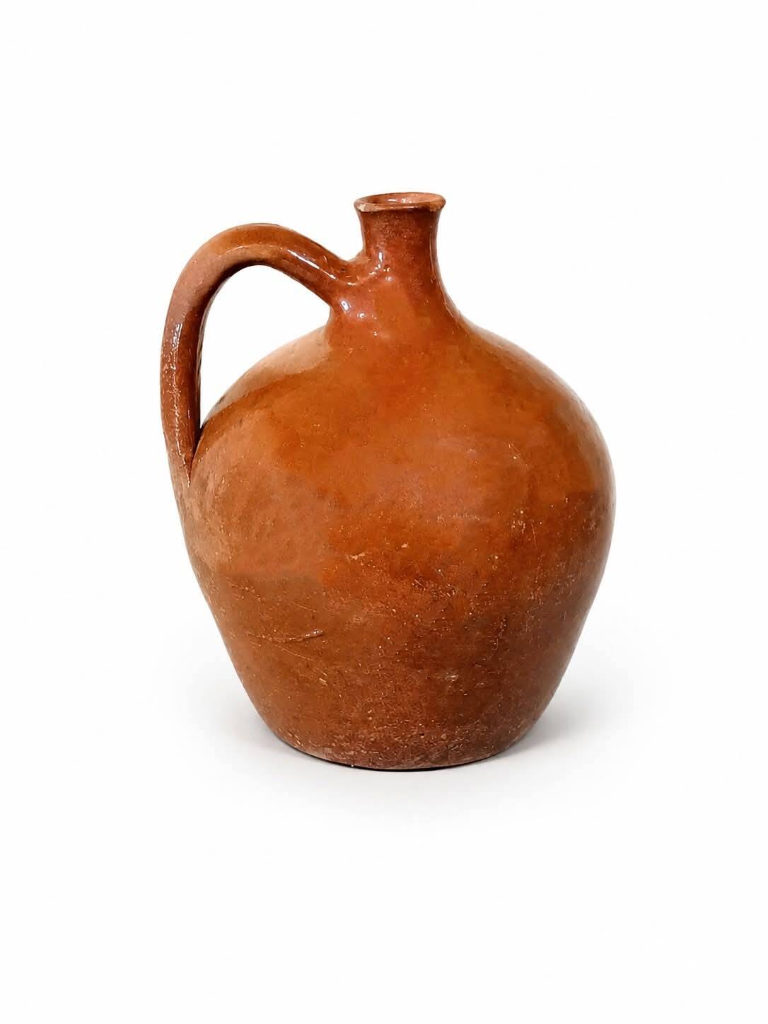 Red stoneware jug from the 18th century