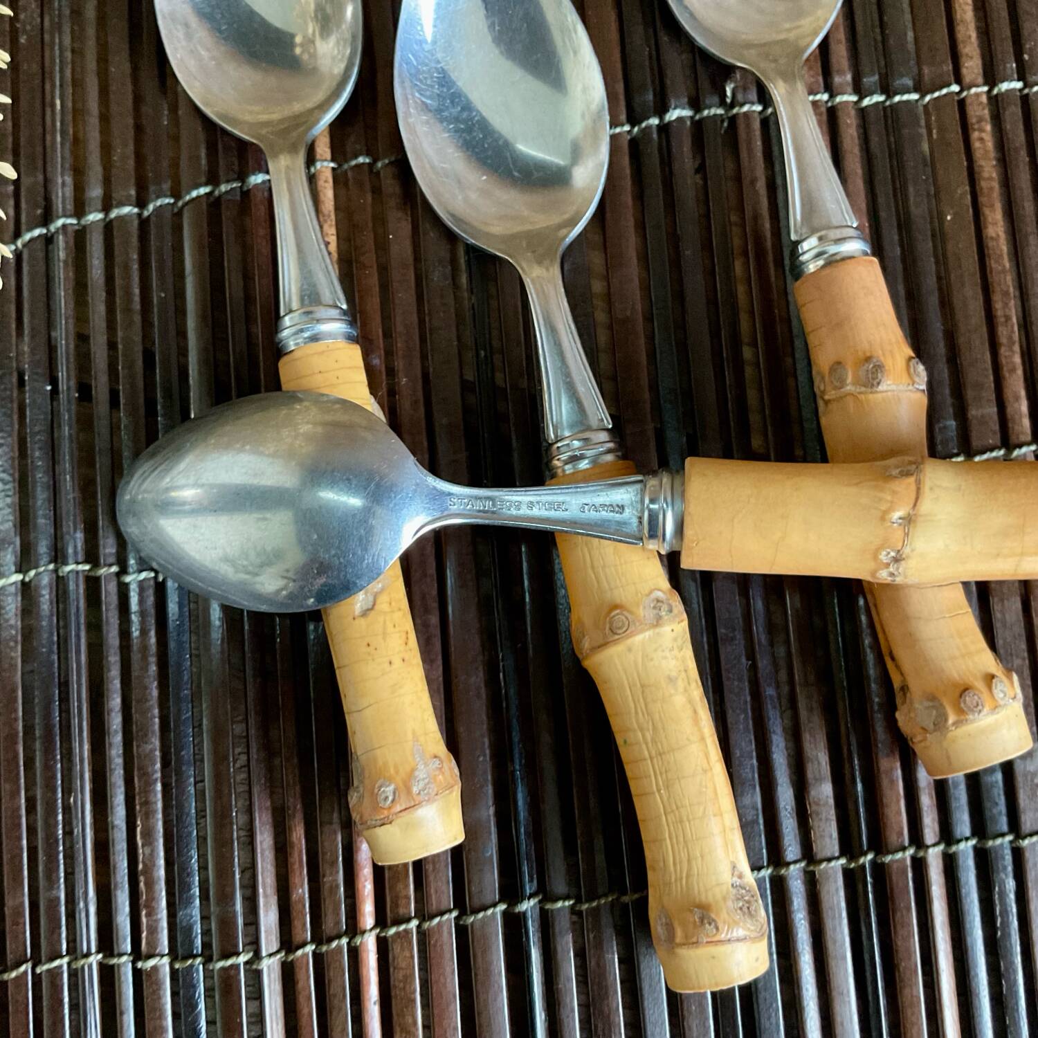 4 petites cuillères bambou vintage