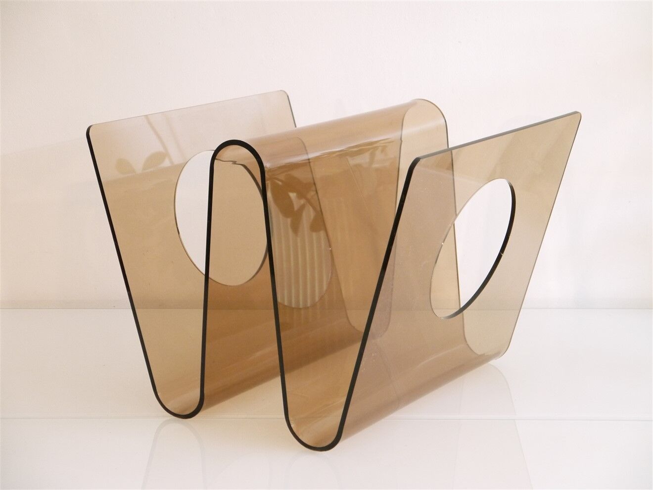 Vintage plexiglass plexiglass magazine holder bobois 1970