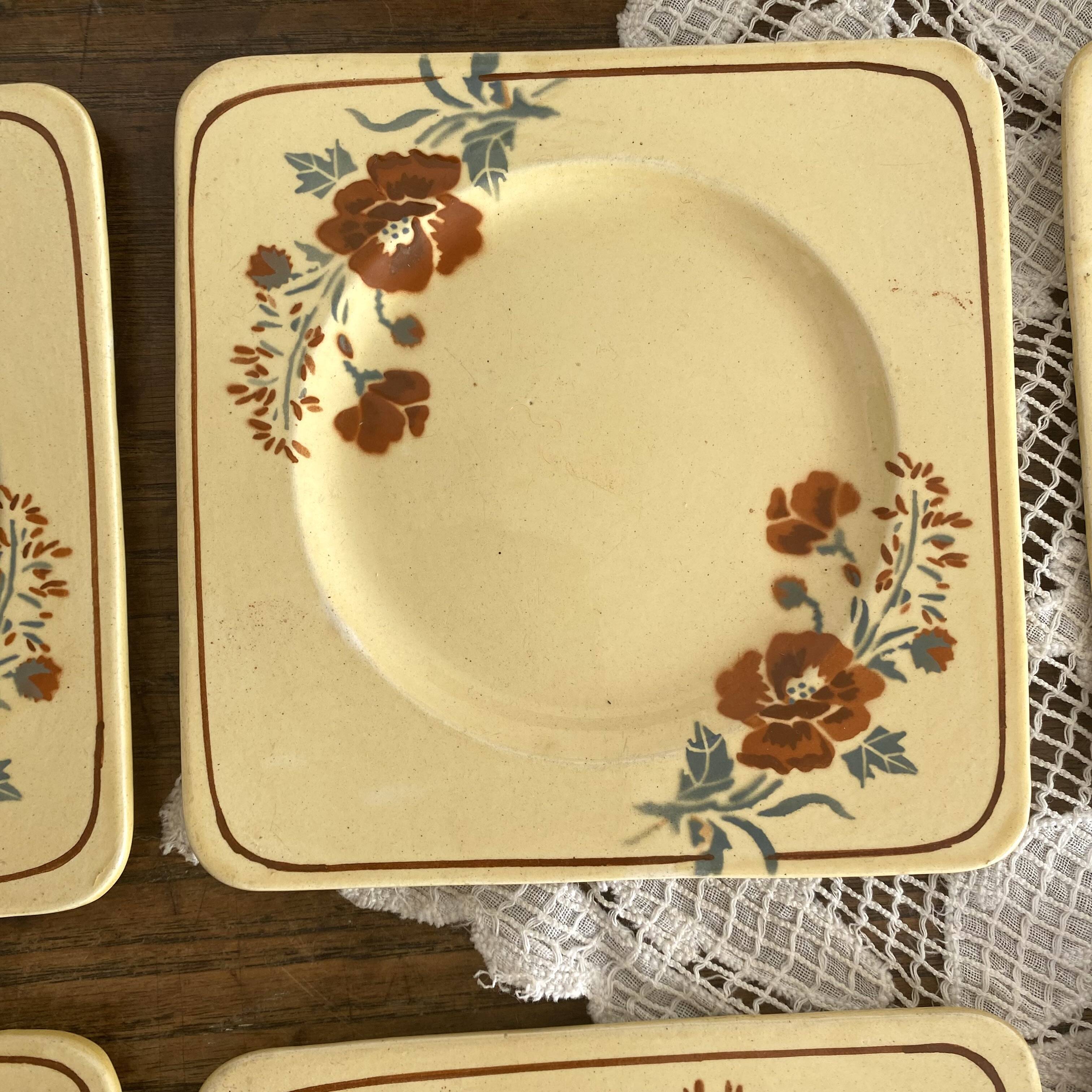 Square dessert plates and cake dish, Pexonne, 1940s-1950s