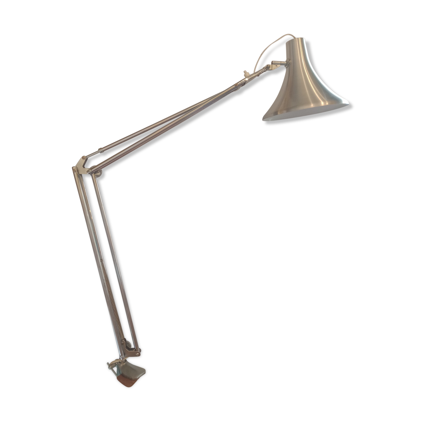 Articulated architect's lamp