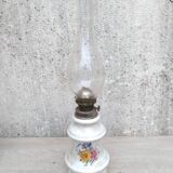 lampe a petrole en porcelaine