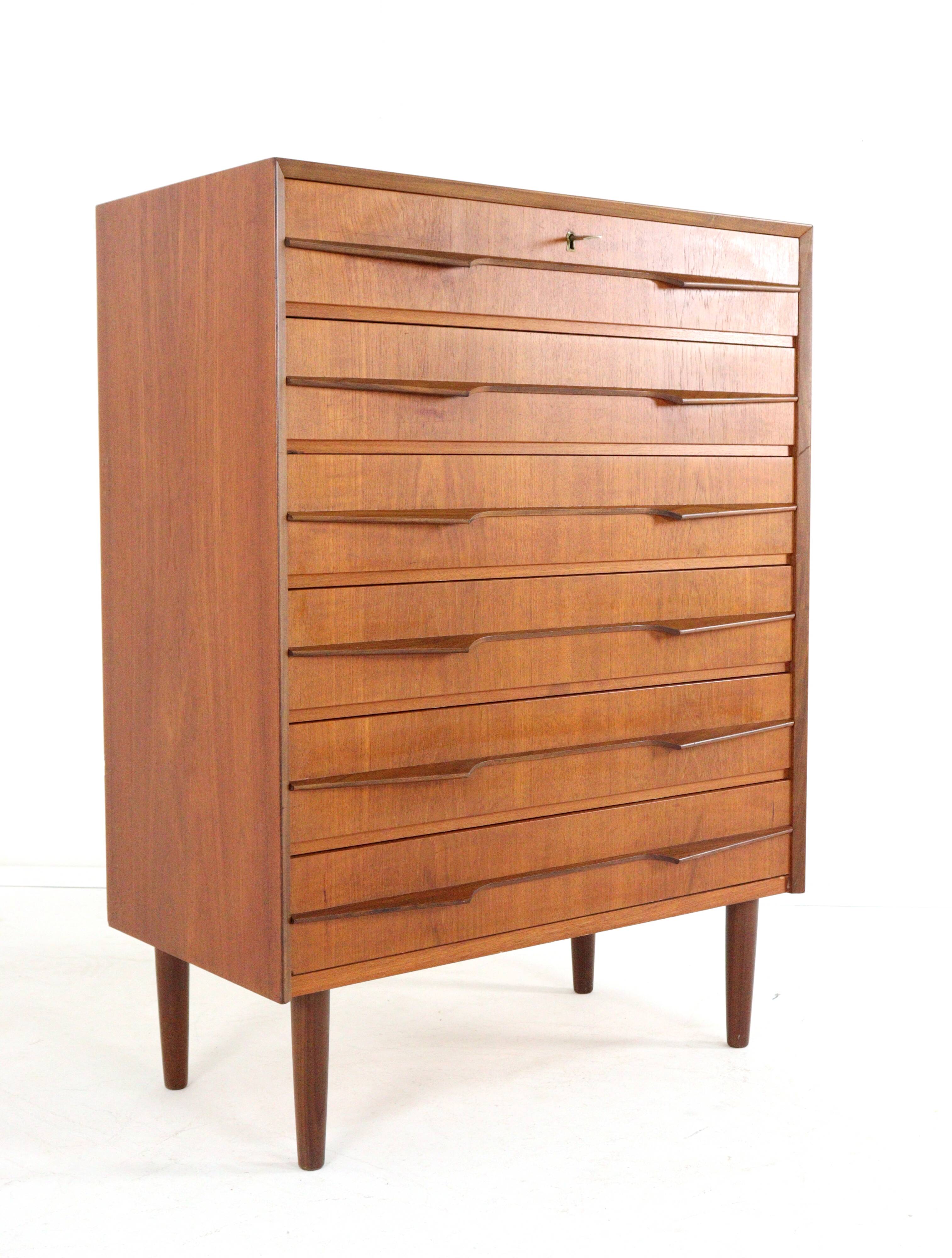 Large Danish 'Olsted' chest of drawers in teak