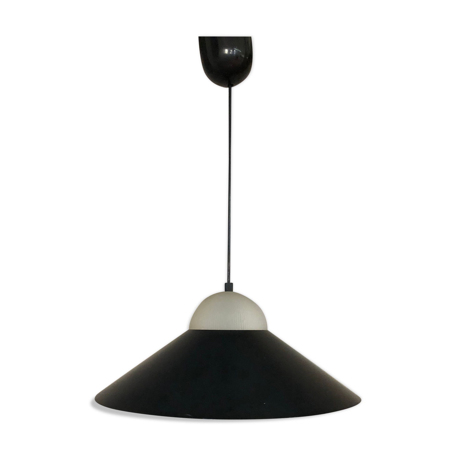 Lamp suspension design metal and frosted glass