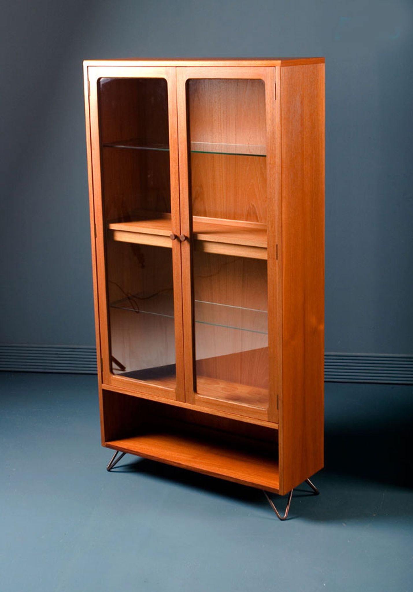 Vintage Mid Century Retro Teak G Plan Glass Display Drinks Cabinet 1960/70