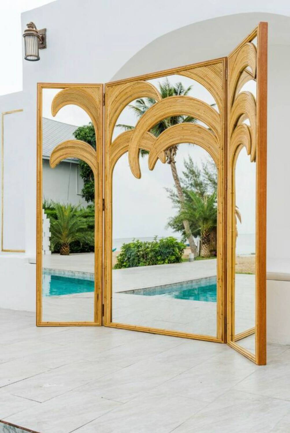 Mirror and rattan screen