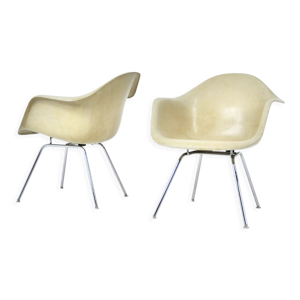 2 fauteuils par Charles & Ray Eames